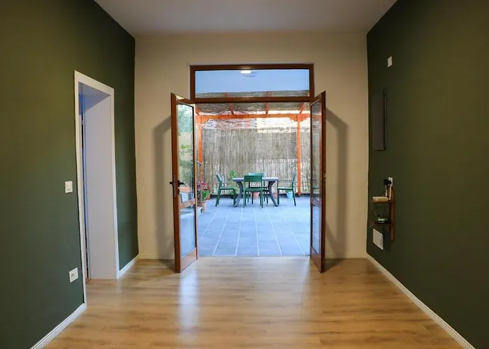 Albora 3 Guest house